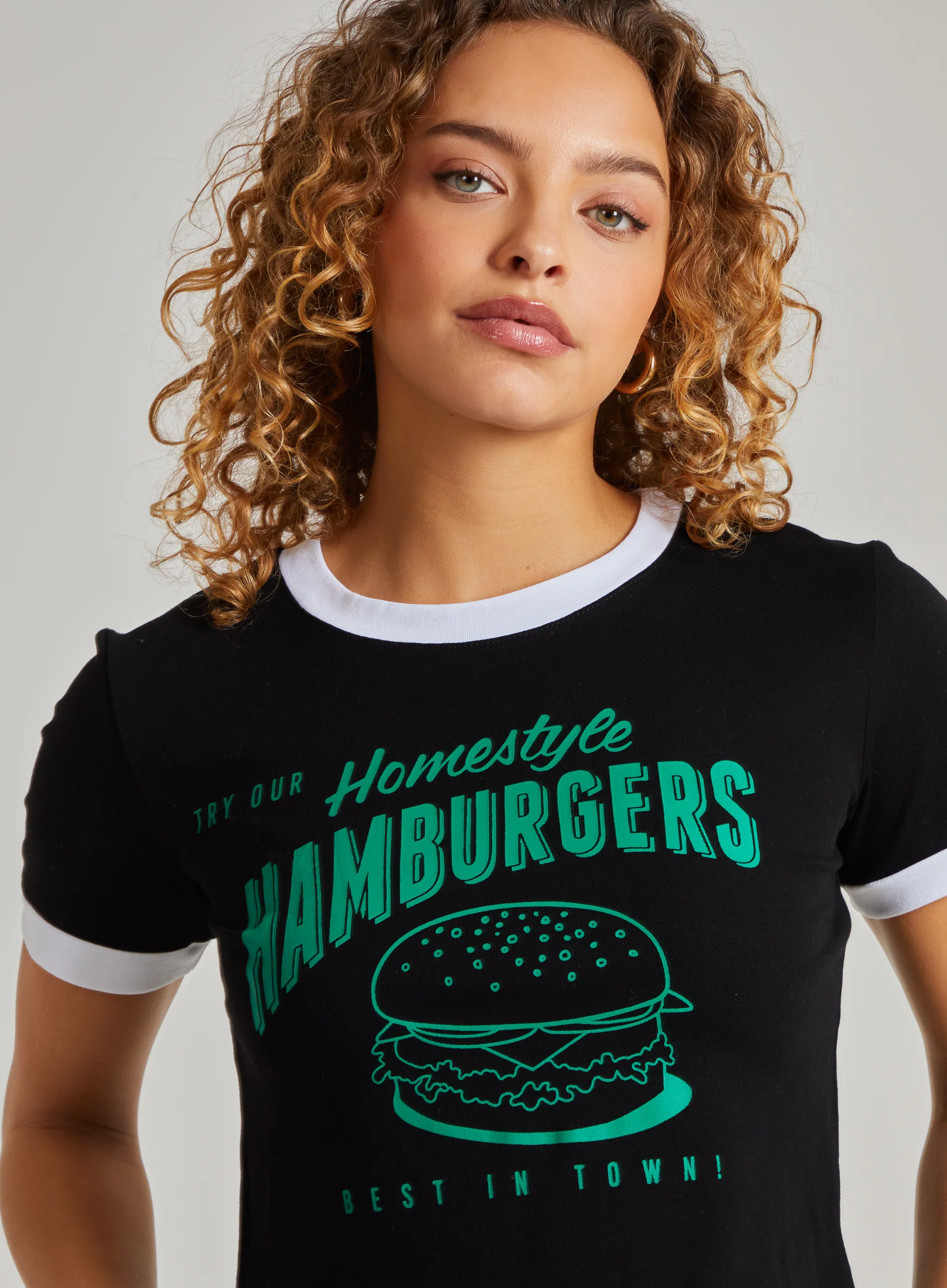 Burger Slogan Cropped T-Shirt - Image 3