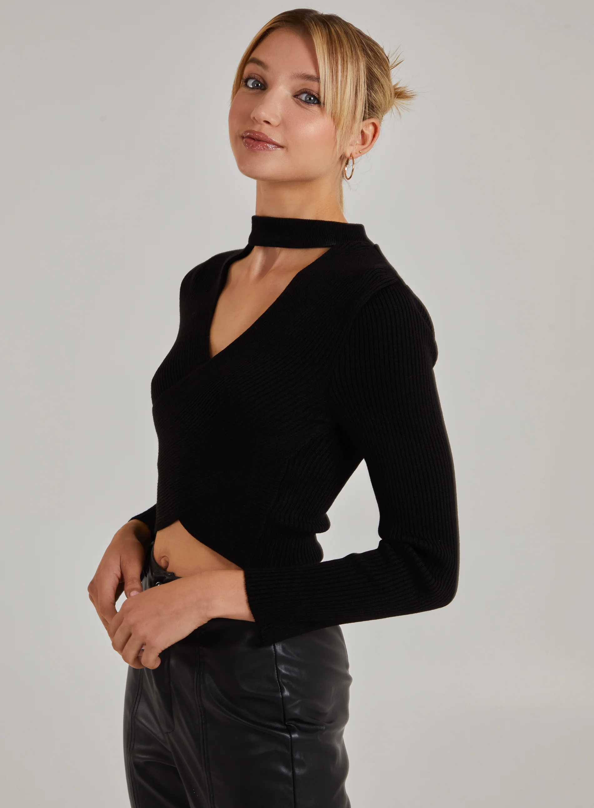 Choker Twist Front Knit Top - Image 3