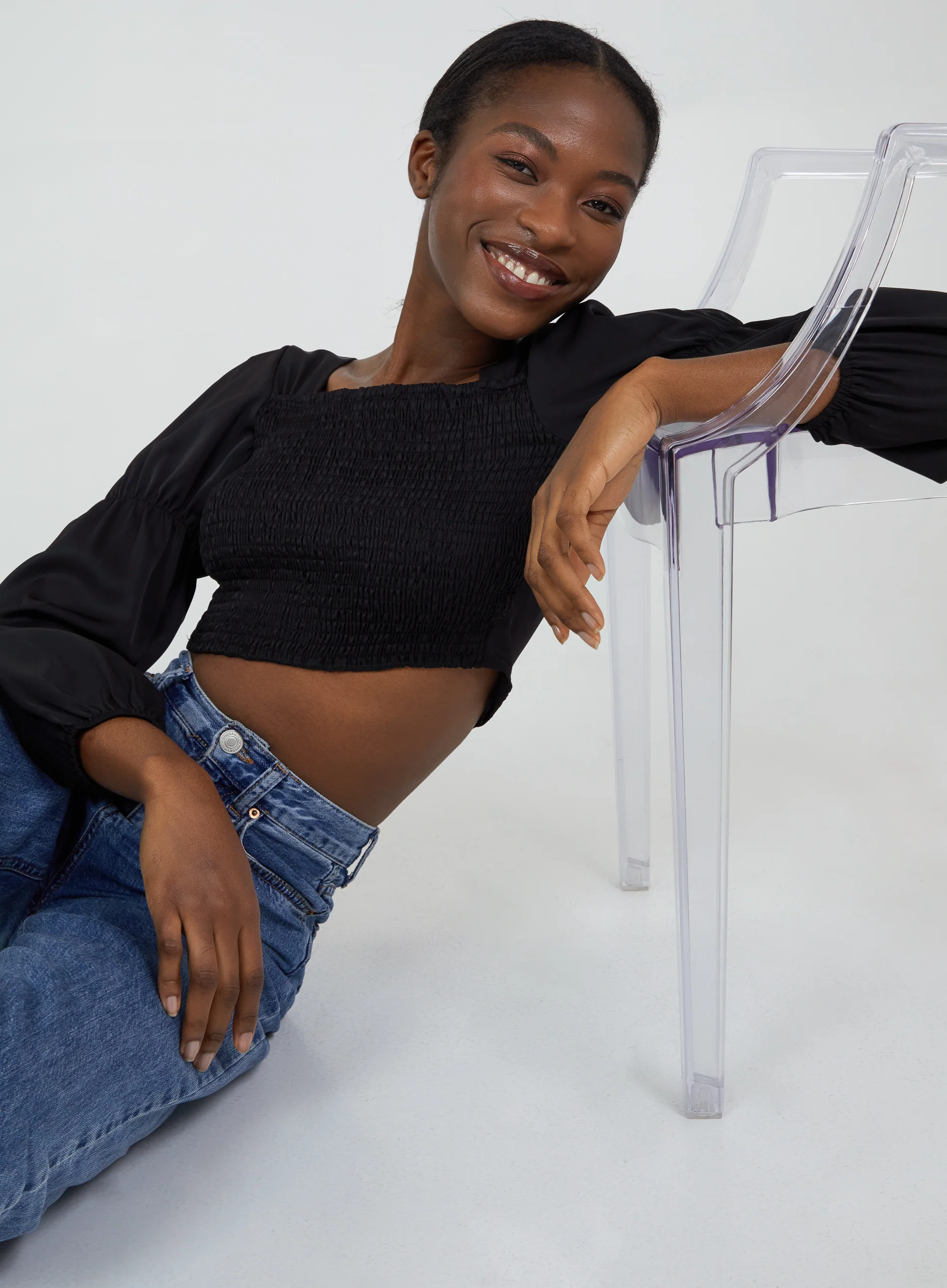 Cropped Ruched Top With Balloon Sleeves - Image 5