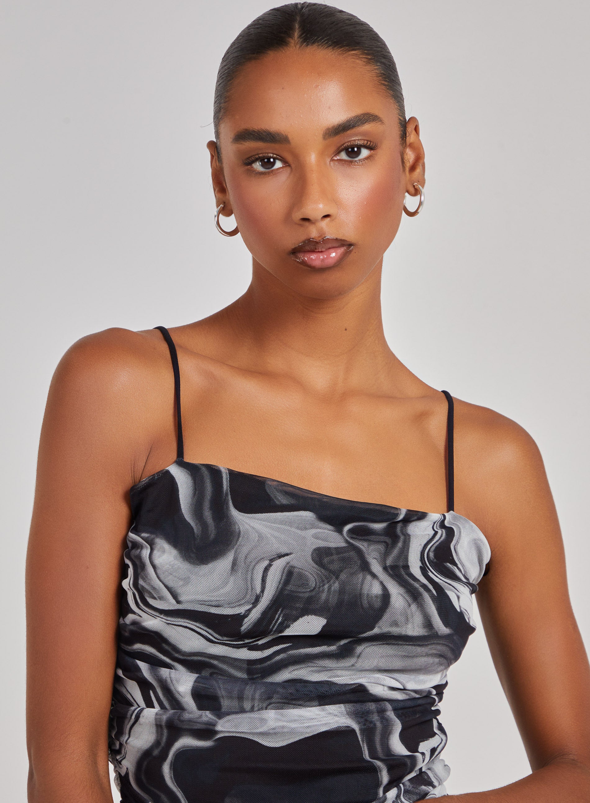 Mesh Marble Ruched Cami Strap Bodysuit - Image 3