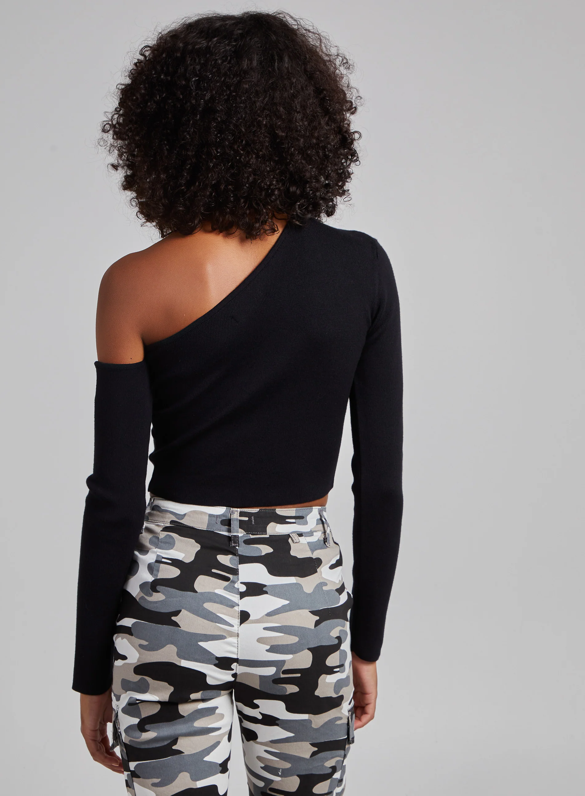 One Shoulder Long Sleeved Top - Image 5