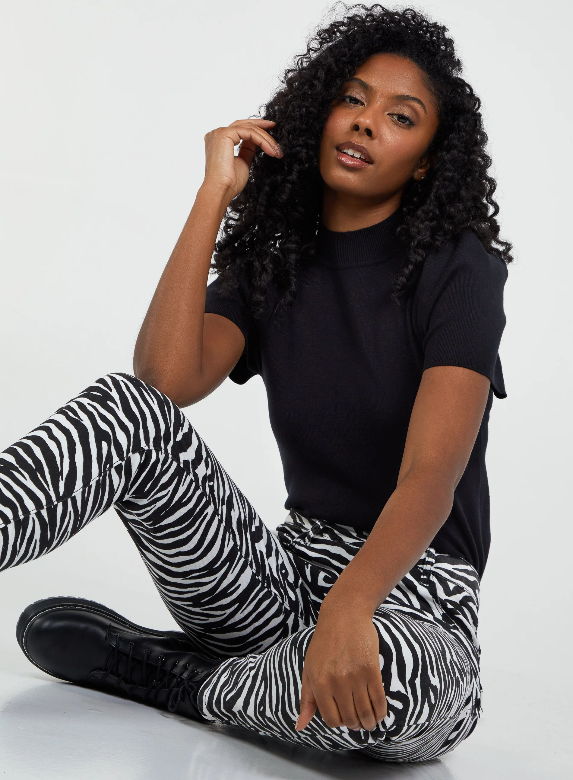Puff Sleeve Ribbed High Neck Top - Image 5