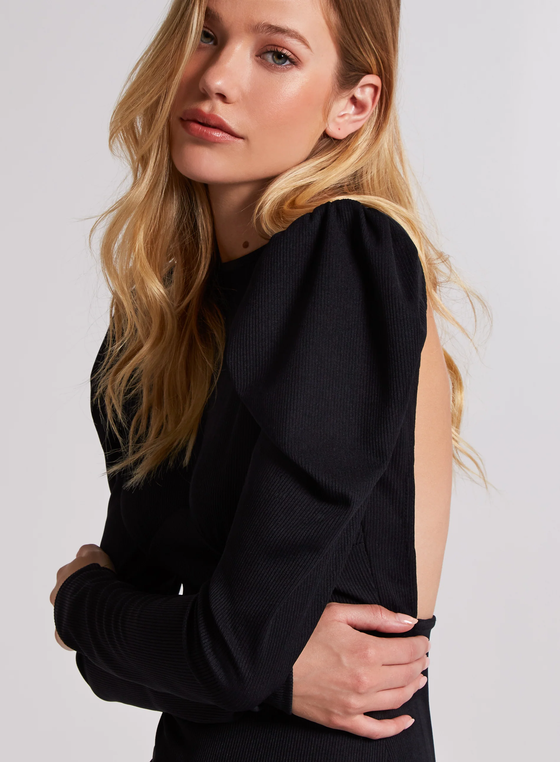 Ribbed Open Back Padded Shoulder Dress - Image 6