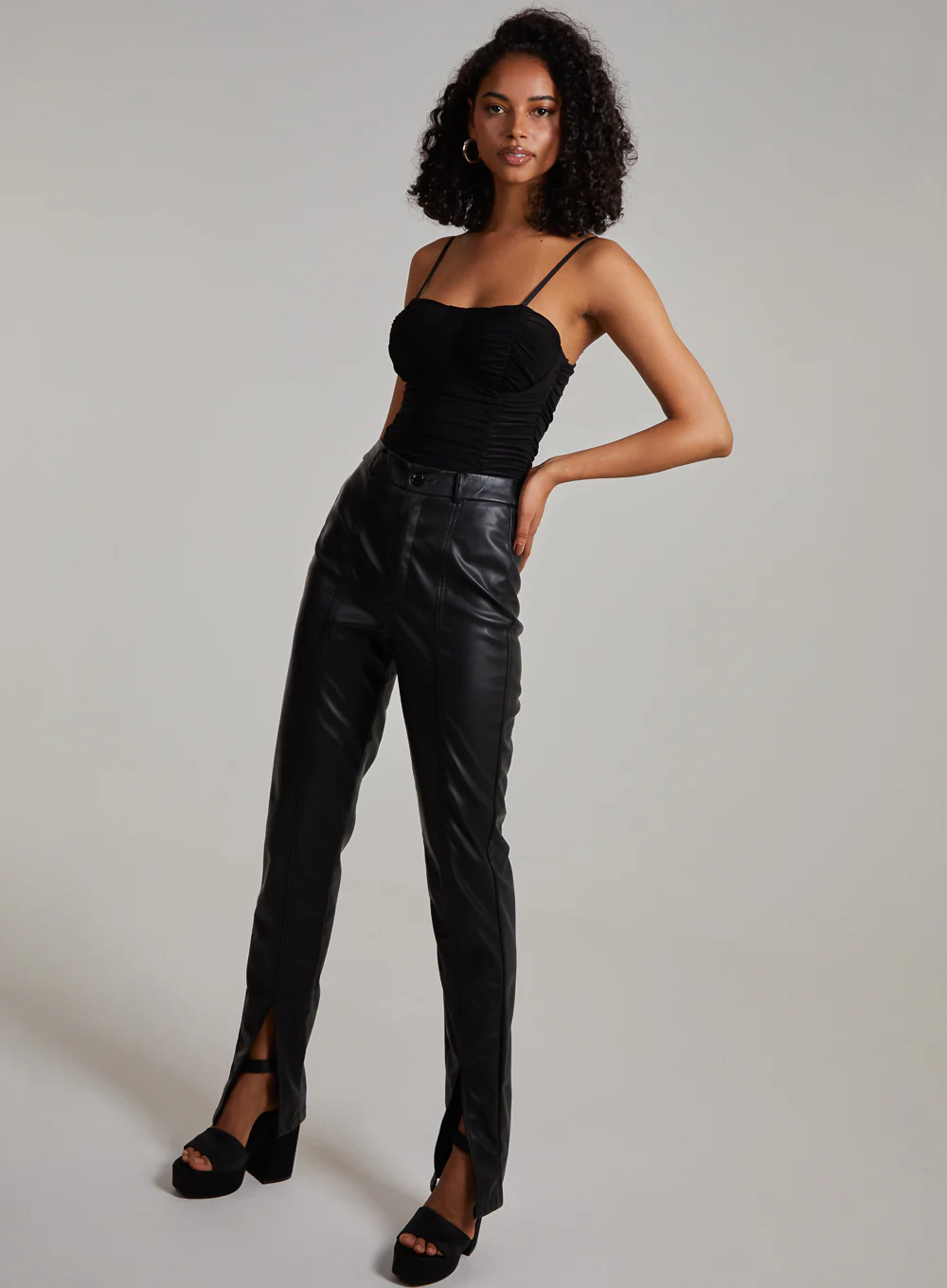 Ruched Cupped Strappy Bodysuit - Image 3