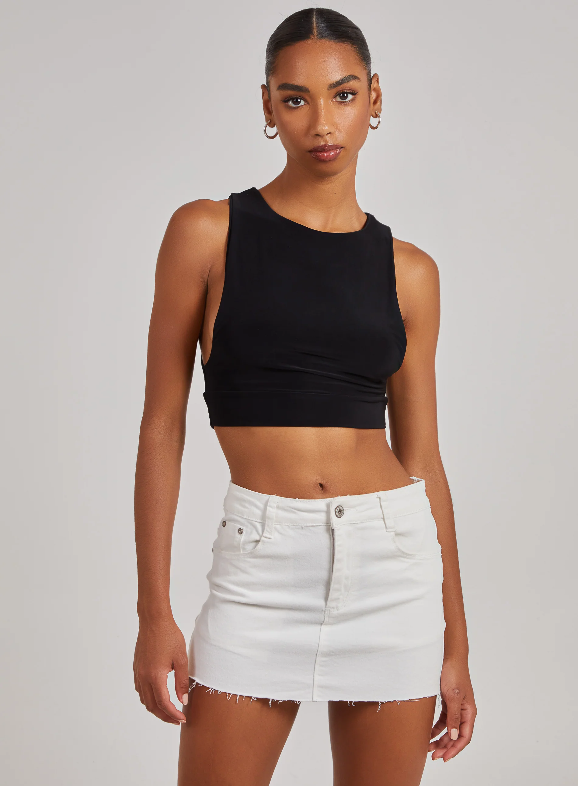 Sleeveless Slinky Crop Top - Image 4