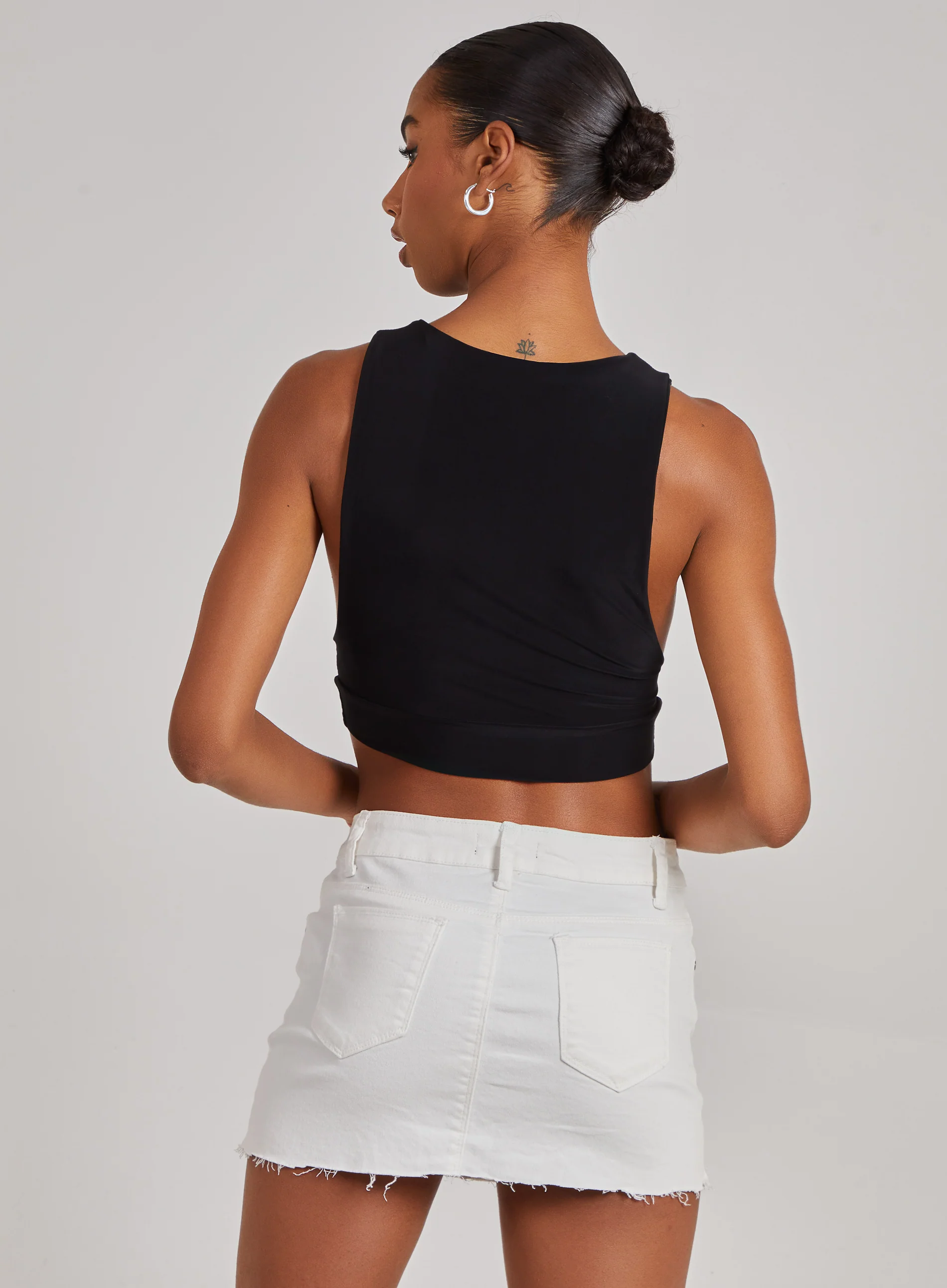Sleeveless Slinky Crop Top - Image 5