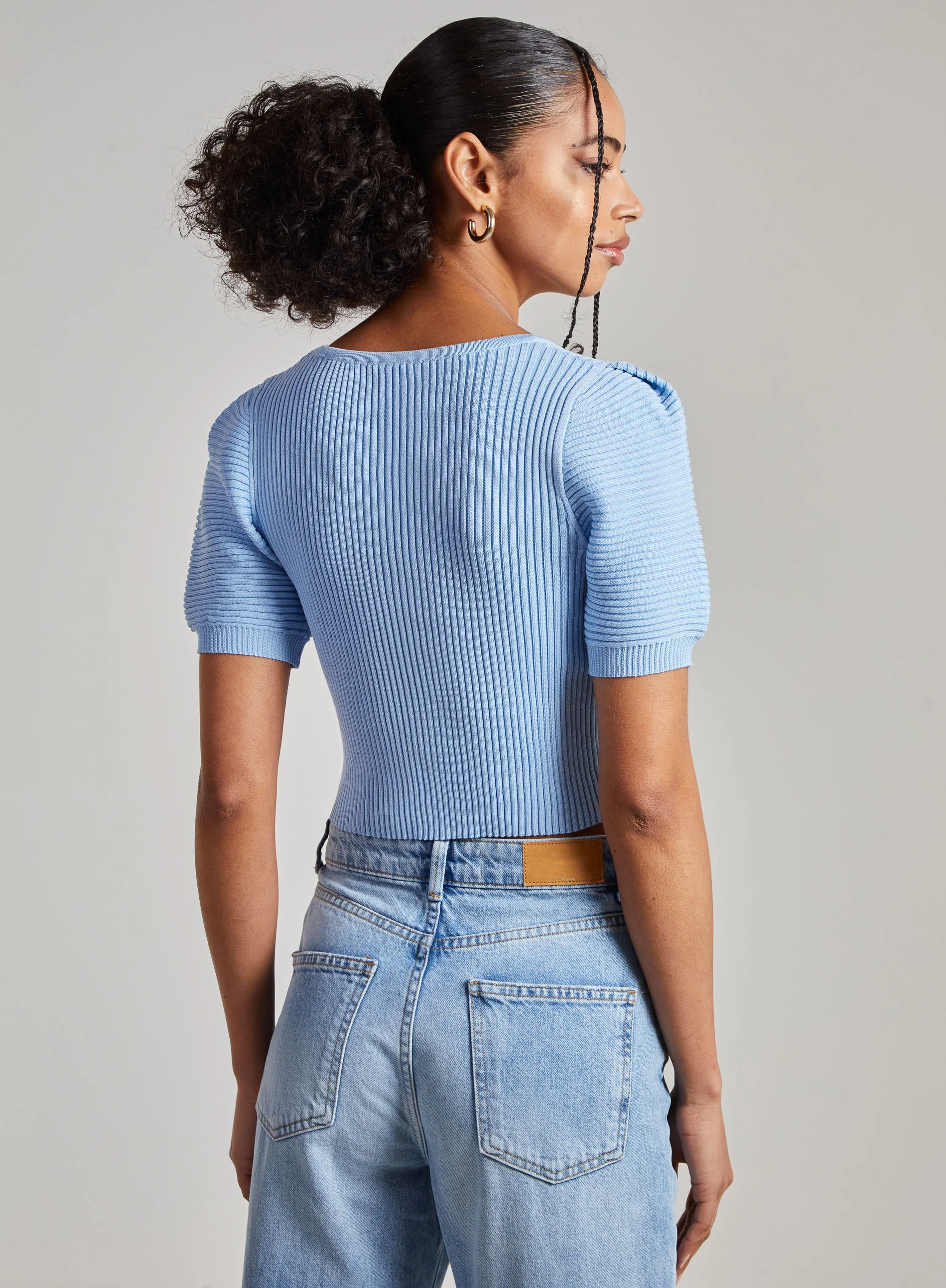 Scoop Neck Knit Crop Top - Image 4