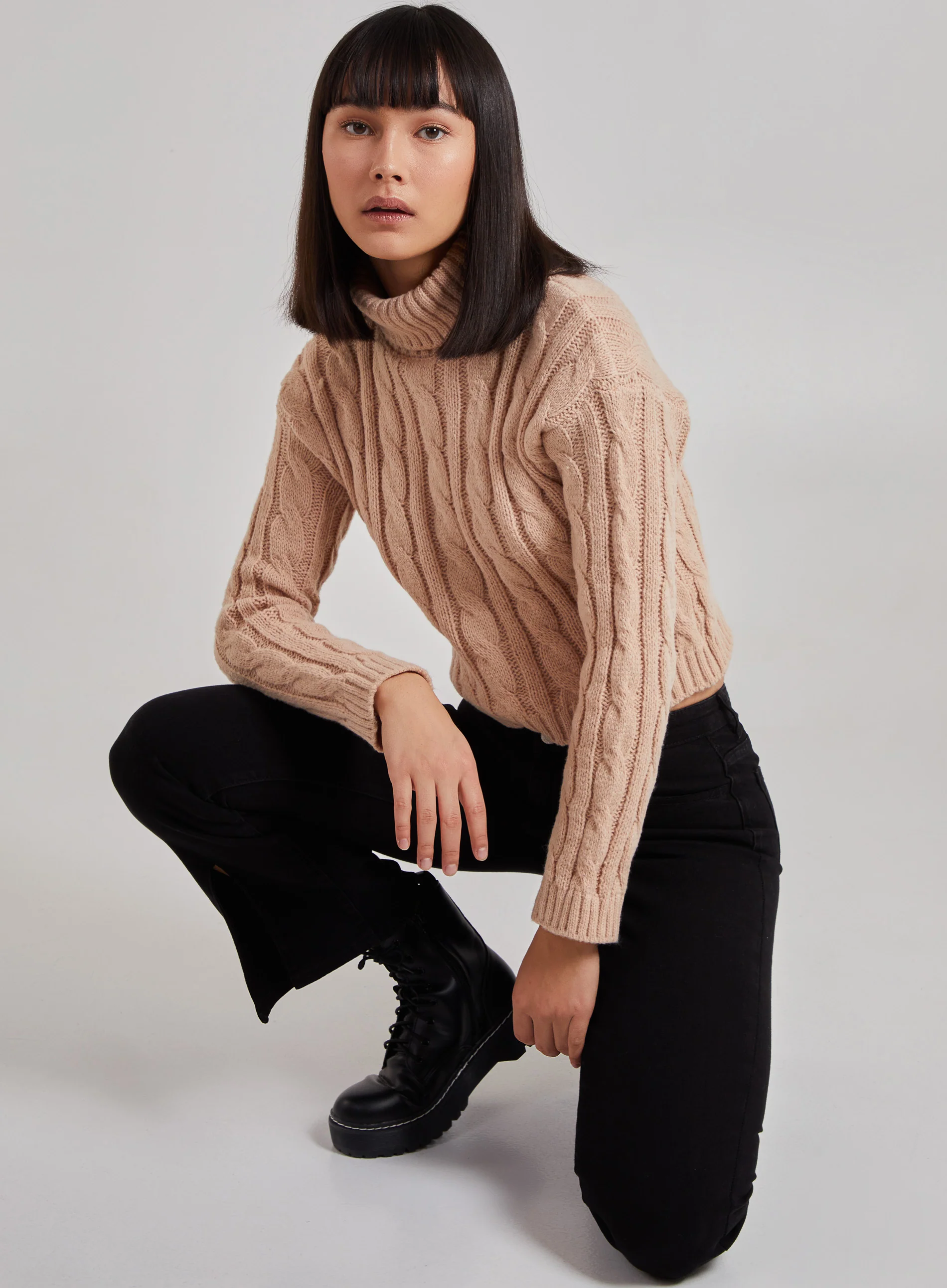 Cropped Cable Knit Jumper - Image 5