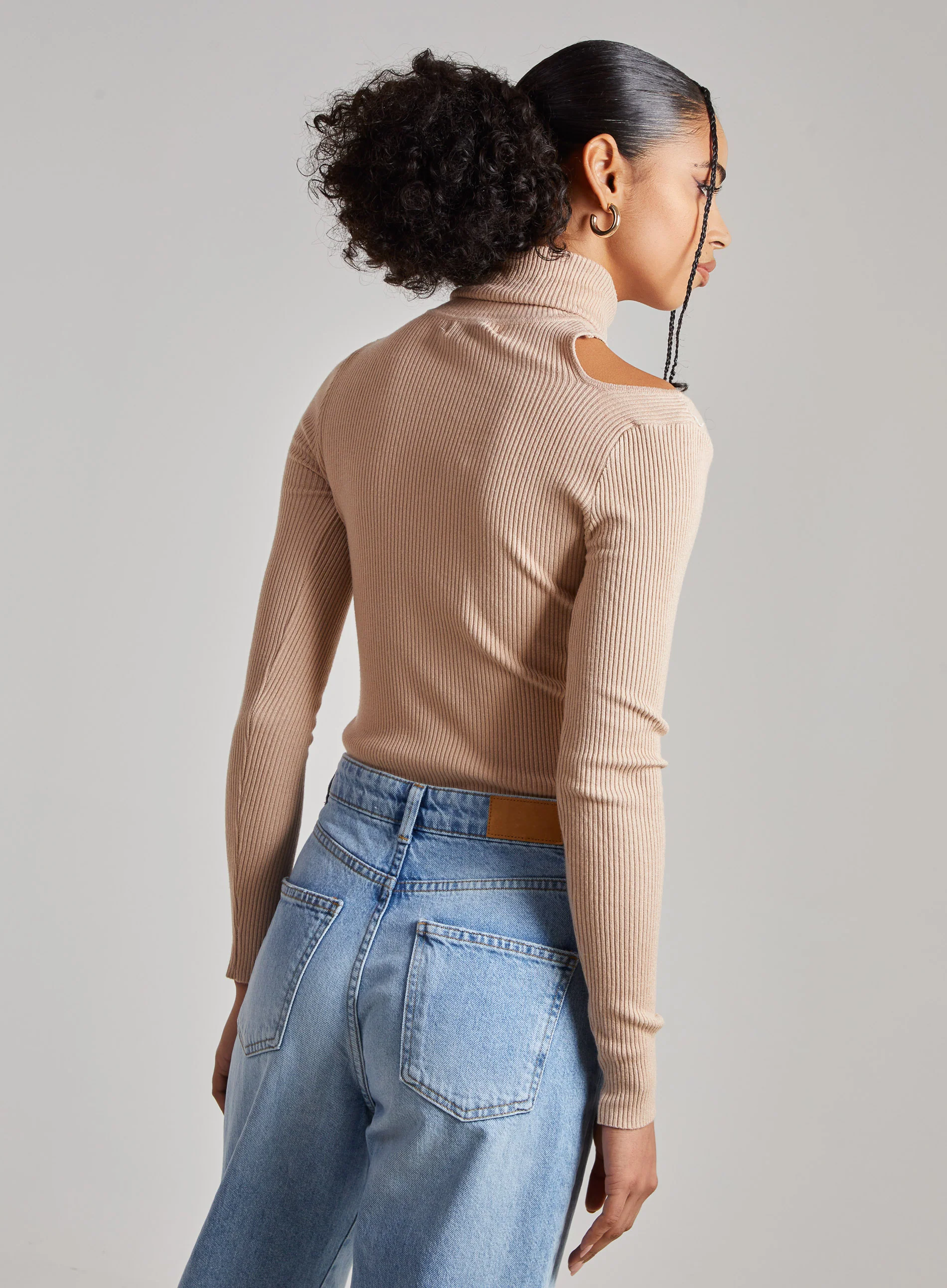 Knit Cut Out Turtle Neck Top - Image 4