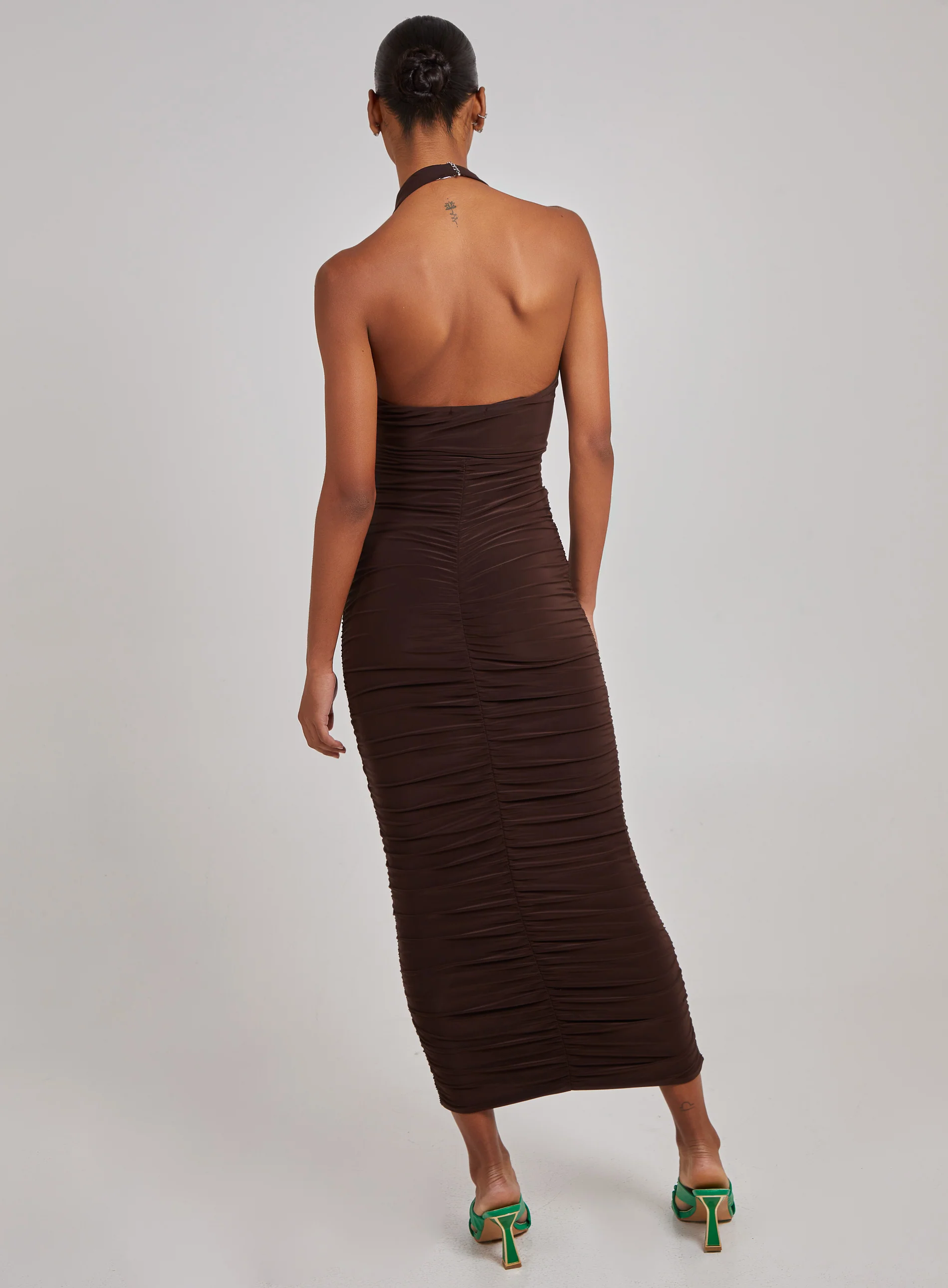 Cut Out Gathered Midi Dress - Image 5