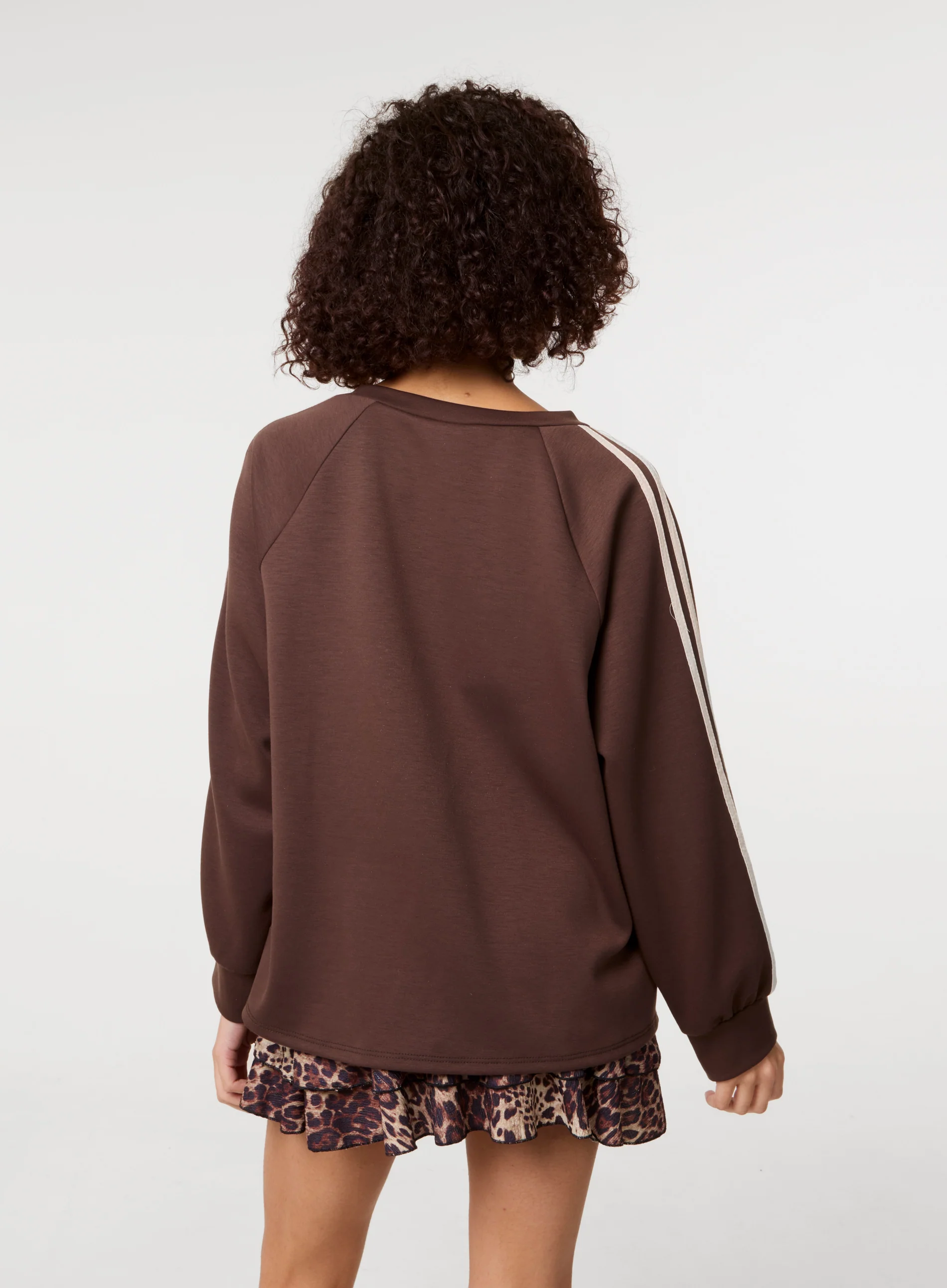 Metallic Leopard Long Sleeve Sports Jersey - Image 4
