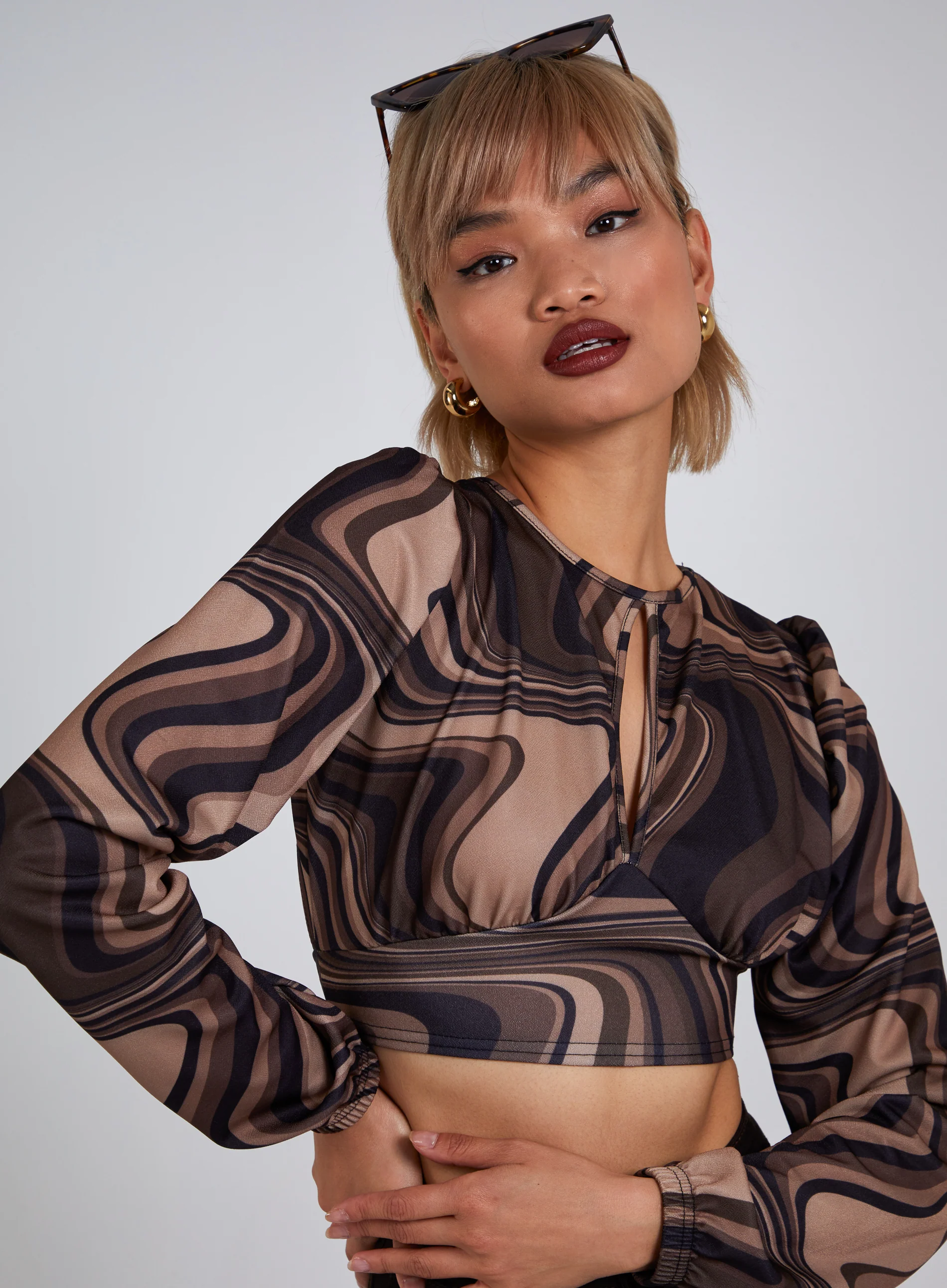 Open Back Marble Print Top - Image 5