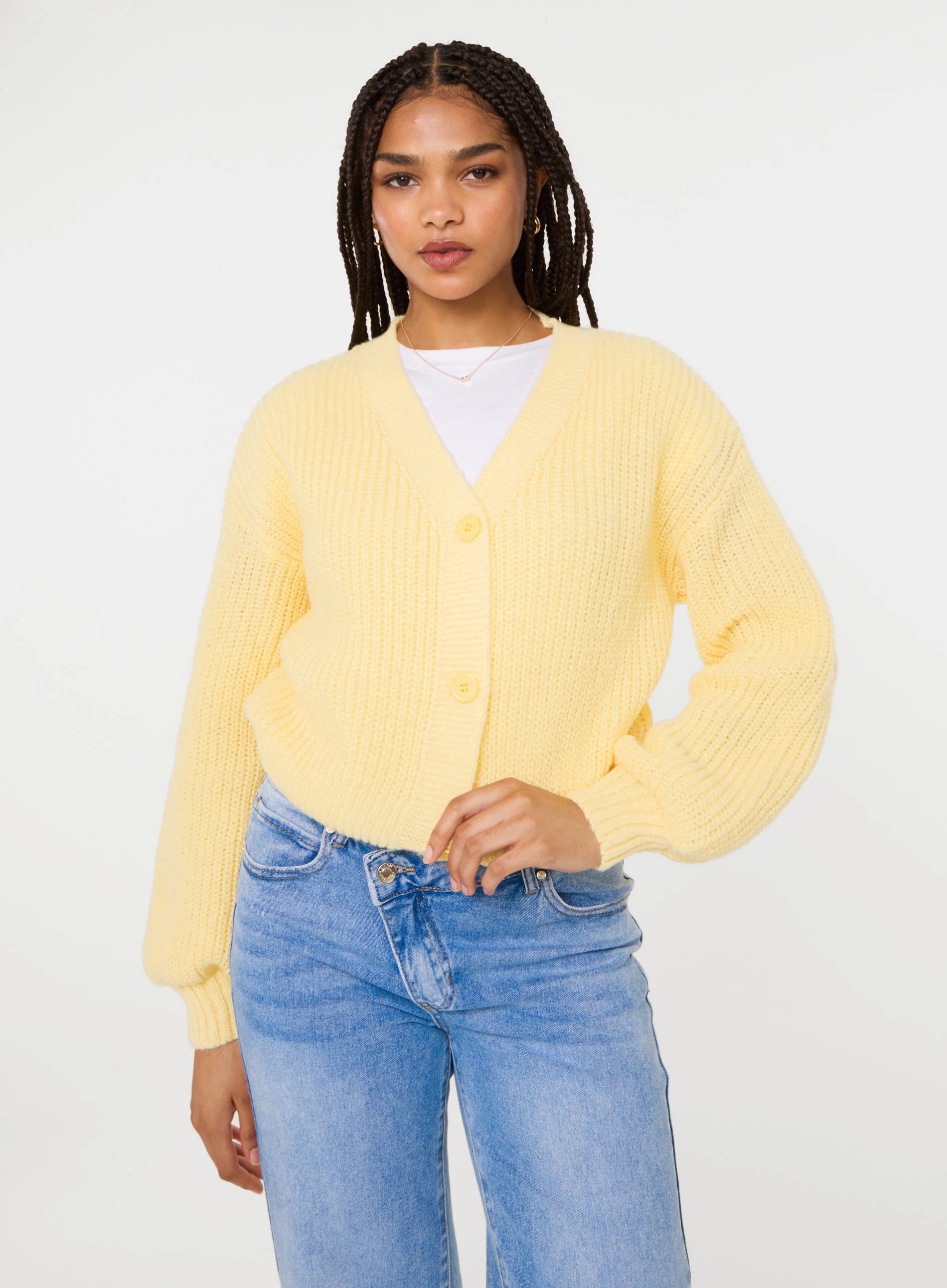 Cropped Button Cardigan - Image 3