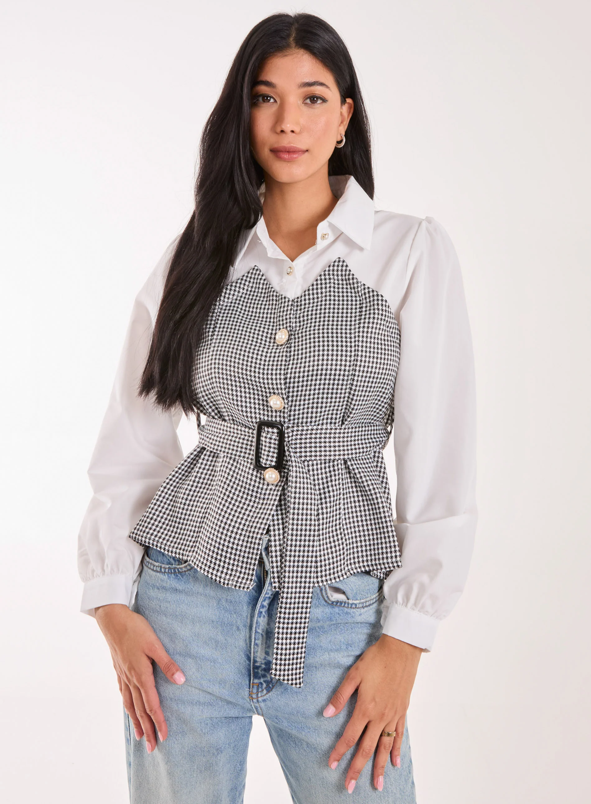 Cropped Checked Top With Undershirt