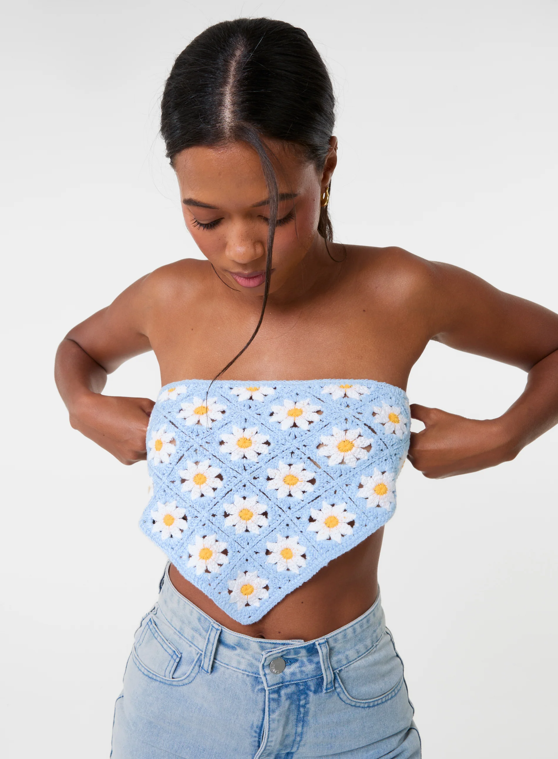 Daisy Crochet Hanky Top - Image 6
