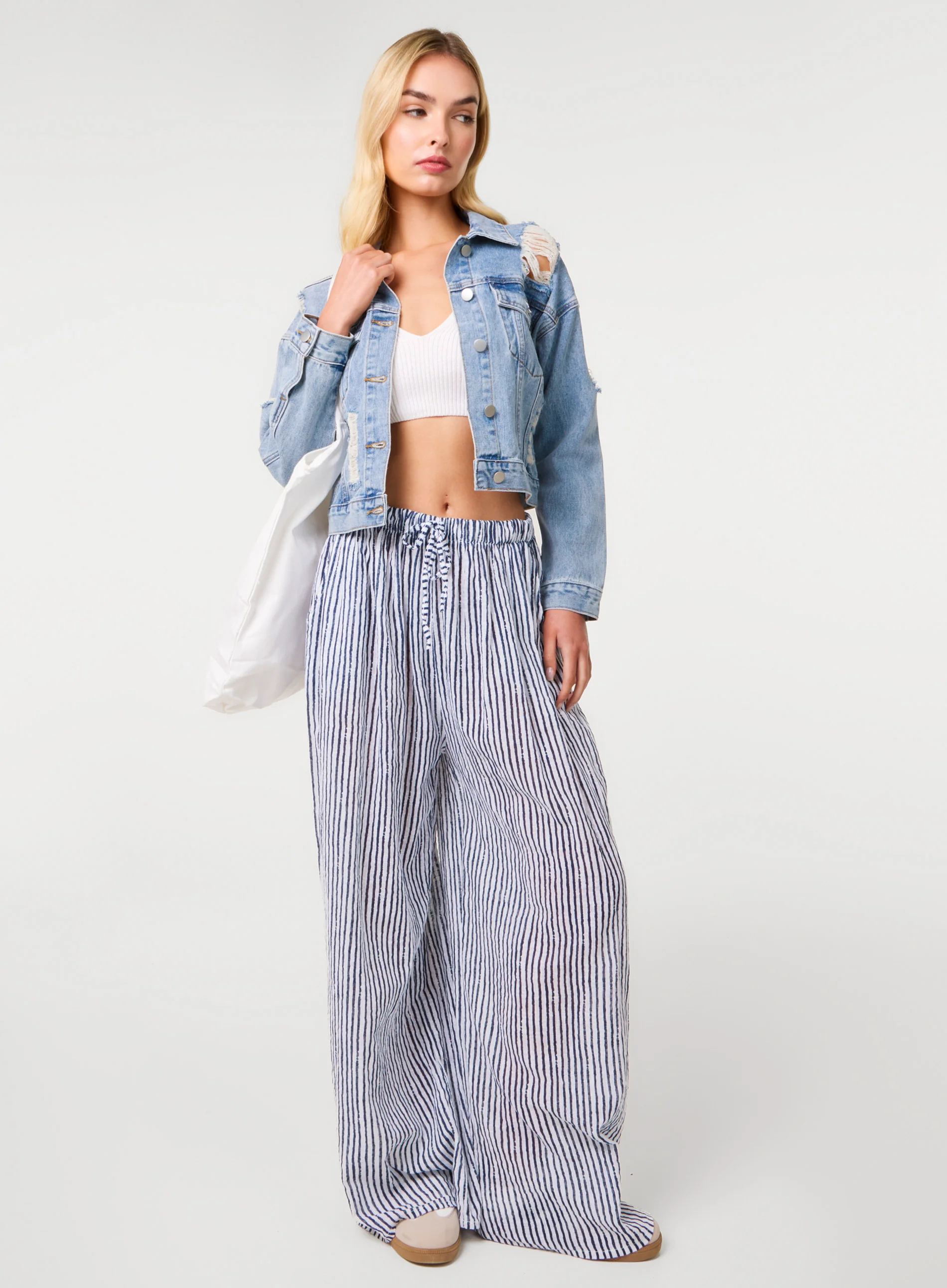 Distressed Cropped Denim Jacket - Image 4