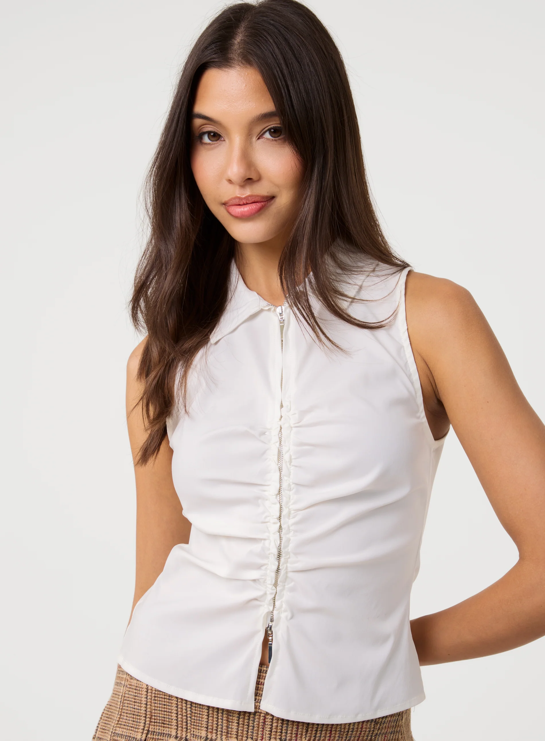 Double Zip Sleeveless Top - Image 3