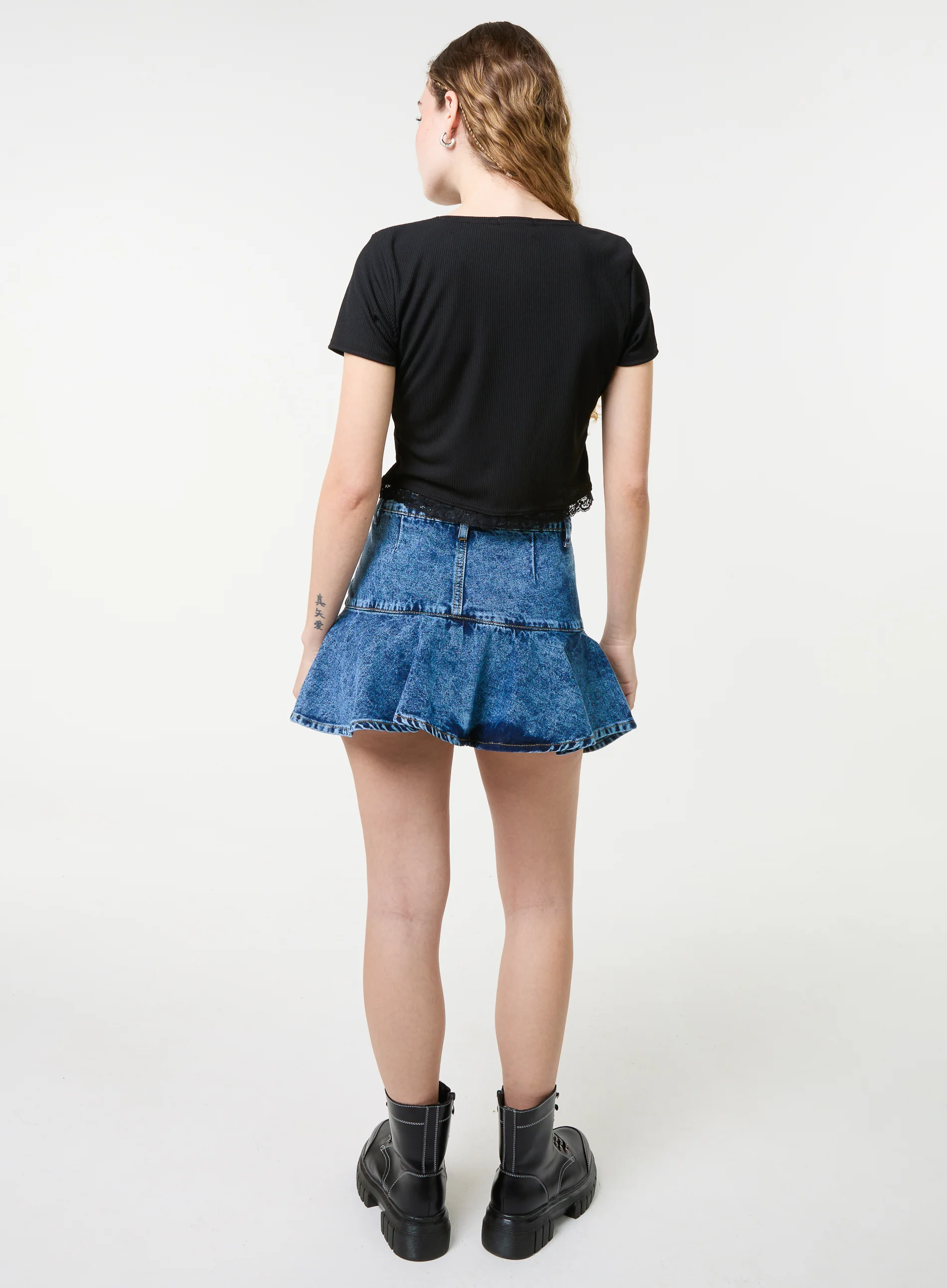 Flippy Denim Mini Skirt With Shorts - Image 5