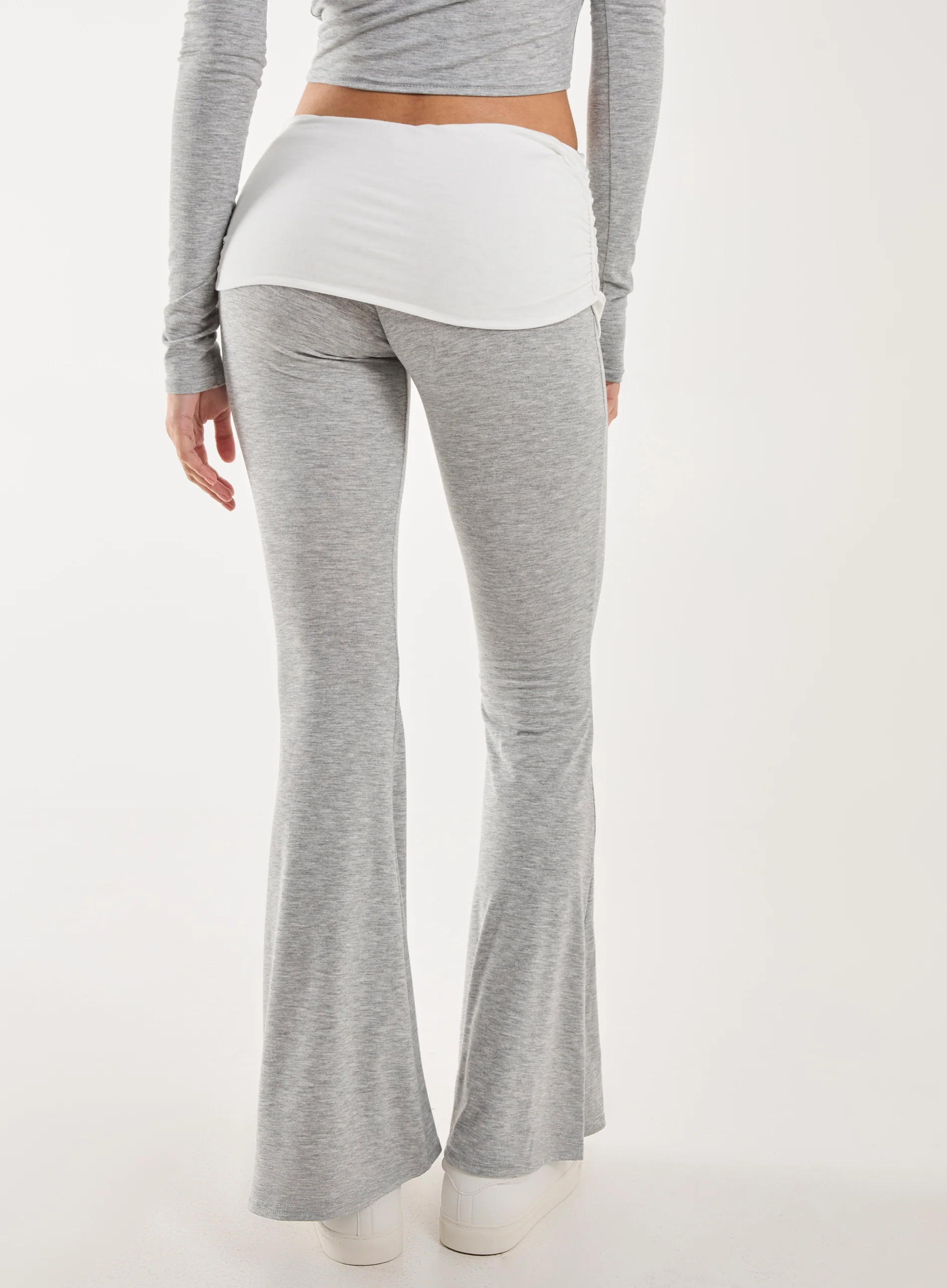 Fold Over Two Tone Flared Leggings - Image 4