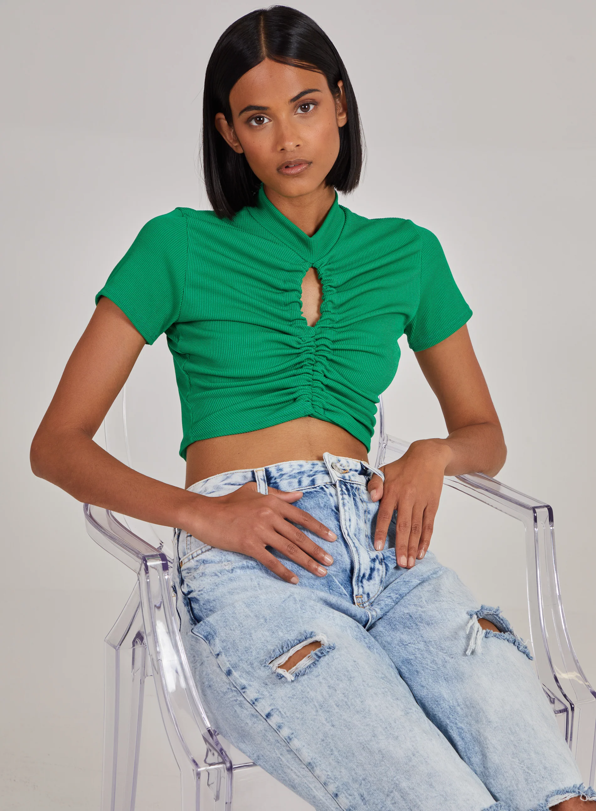 Short Sleeve Gathered Keyhole Ribbed Top - Image 4
