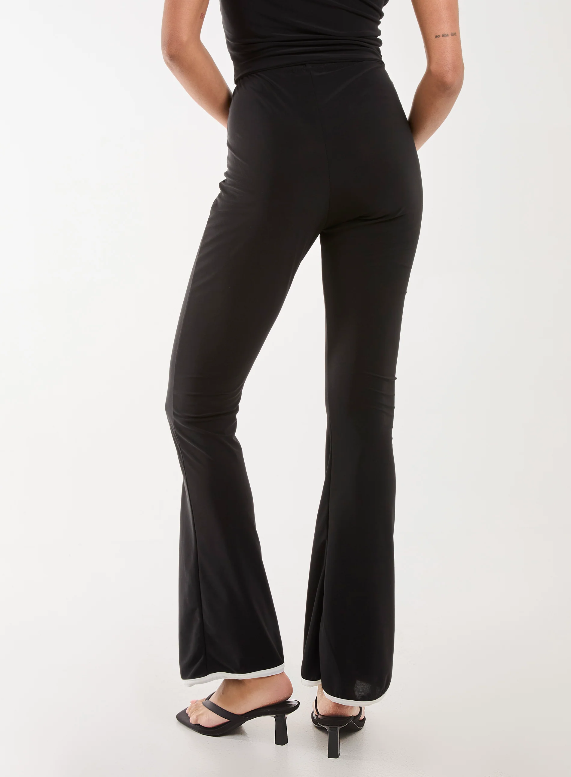 High Waisted Bow Detail Piping Flares - Image 4