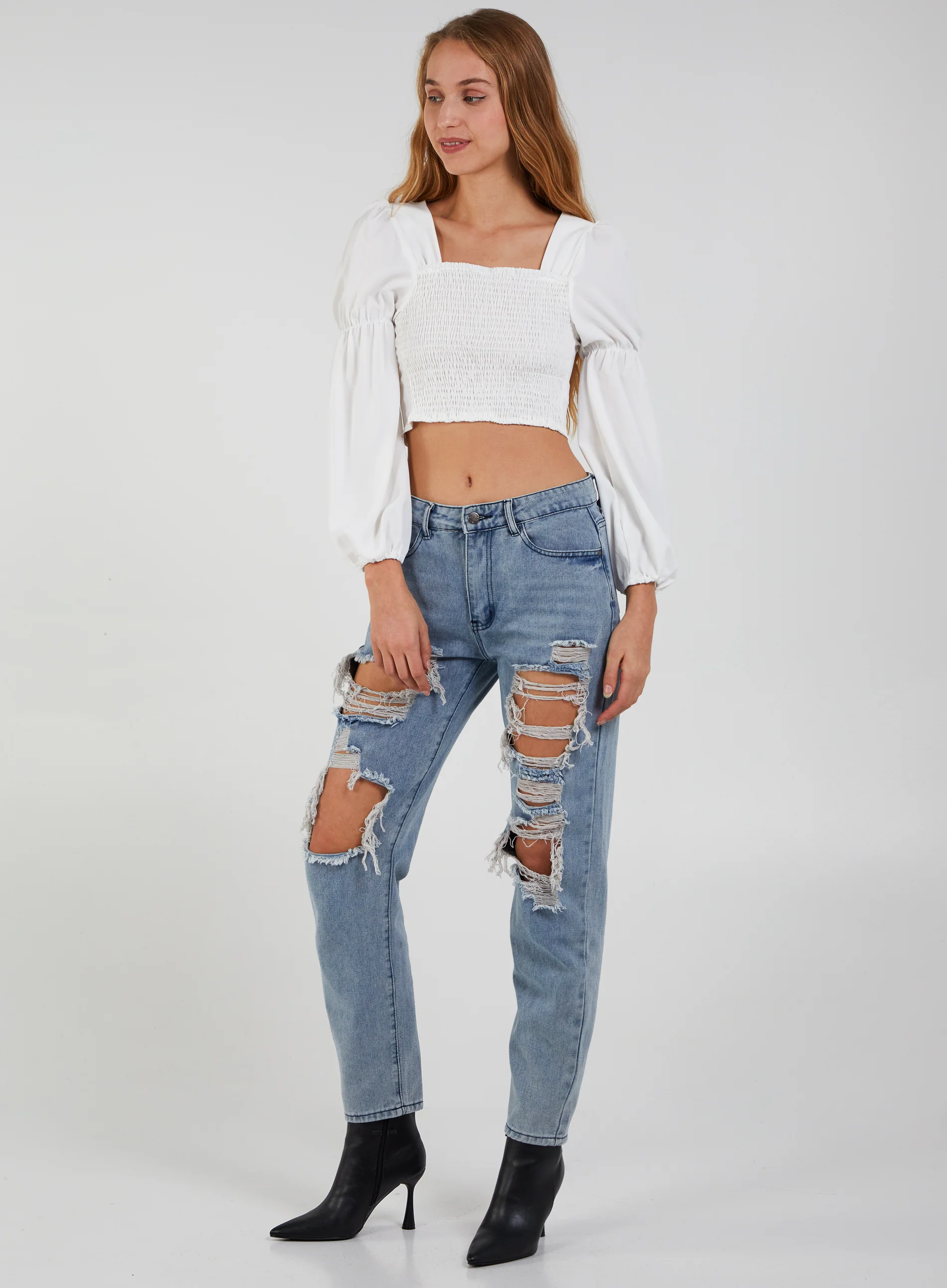 Cropped Ruched Top With Balloon Sleeves - Image 2