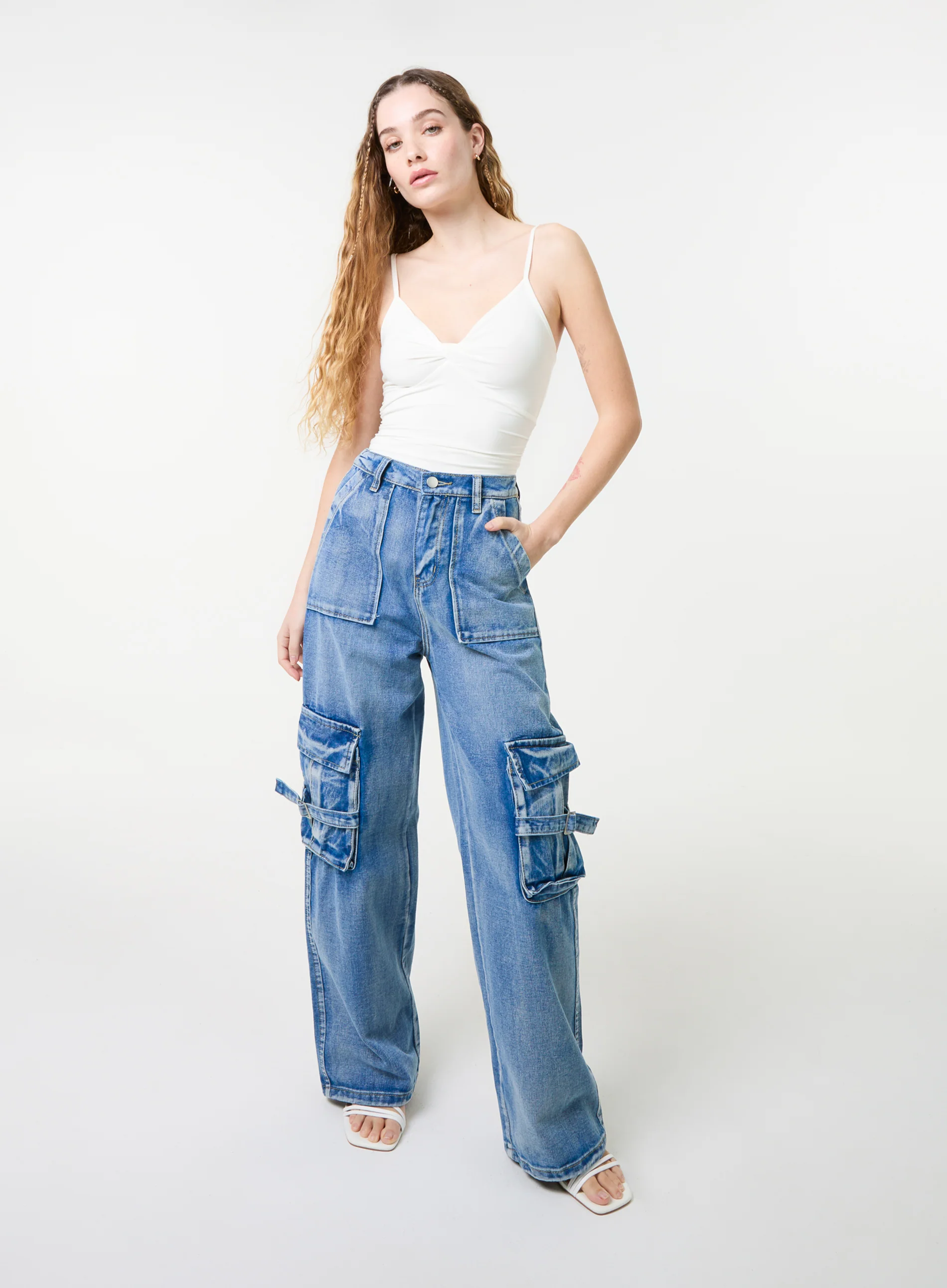 Slinky Twist Front Bodysuit - Image 2