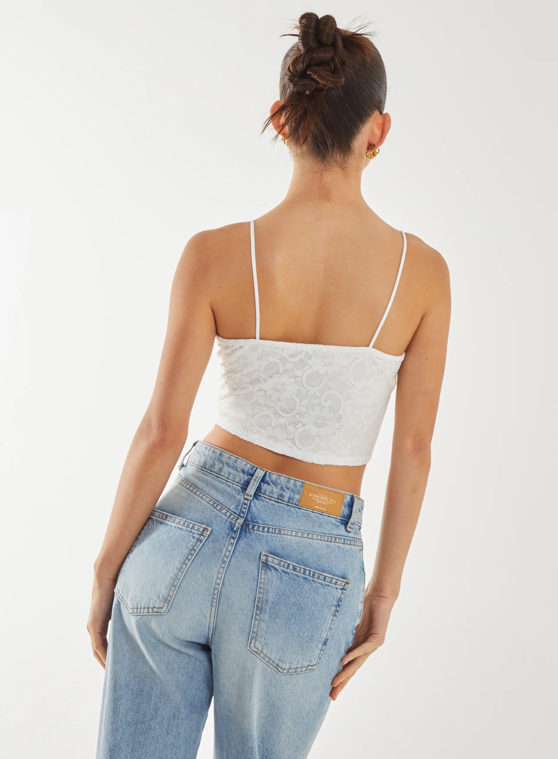 V-Detail Lace Strappy Top - Image 4