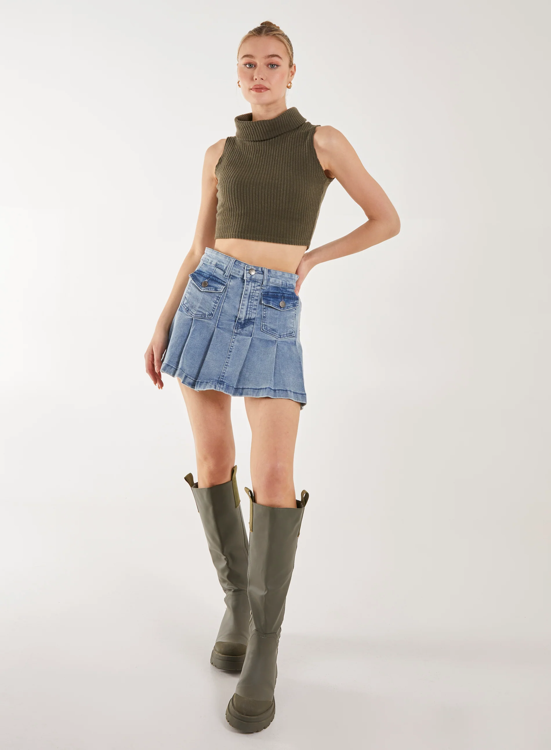 Brushed Racer Rib Vest - Image 2