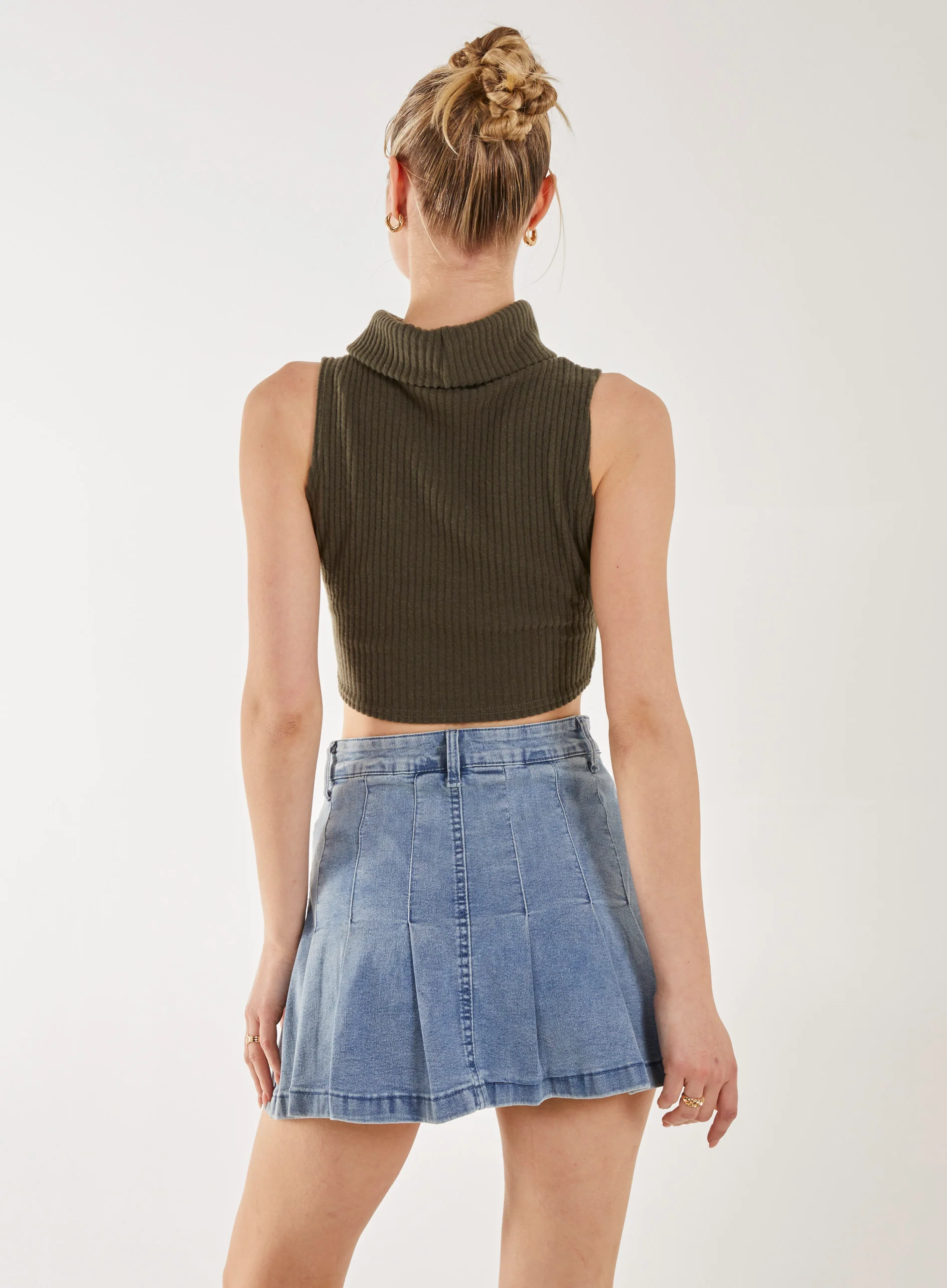 Brushed Racer Rib Vest - Image 4