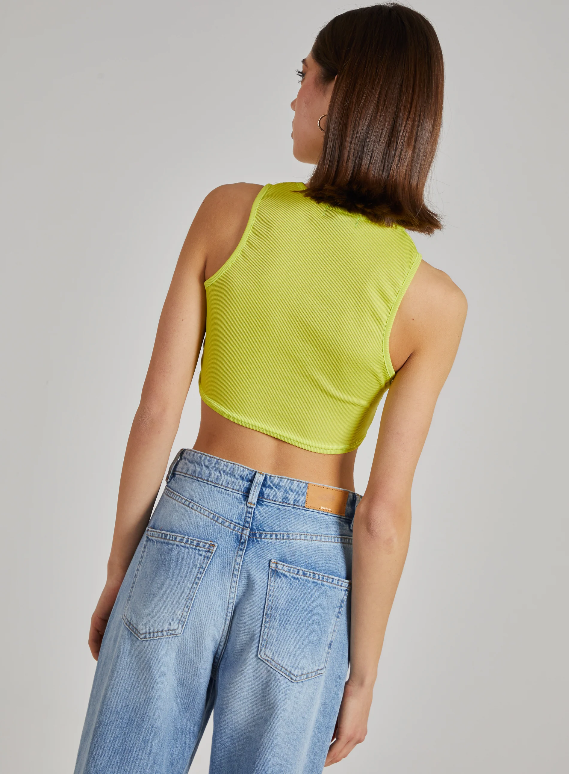 Oakland Ribbed Cropped Vest - Image 4