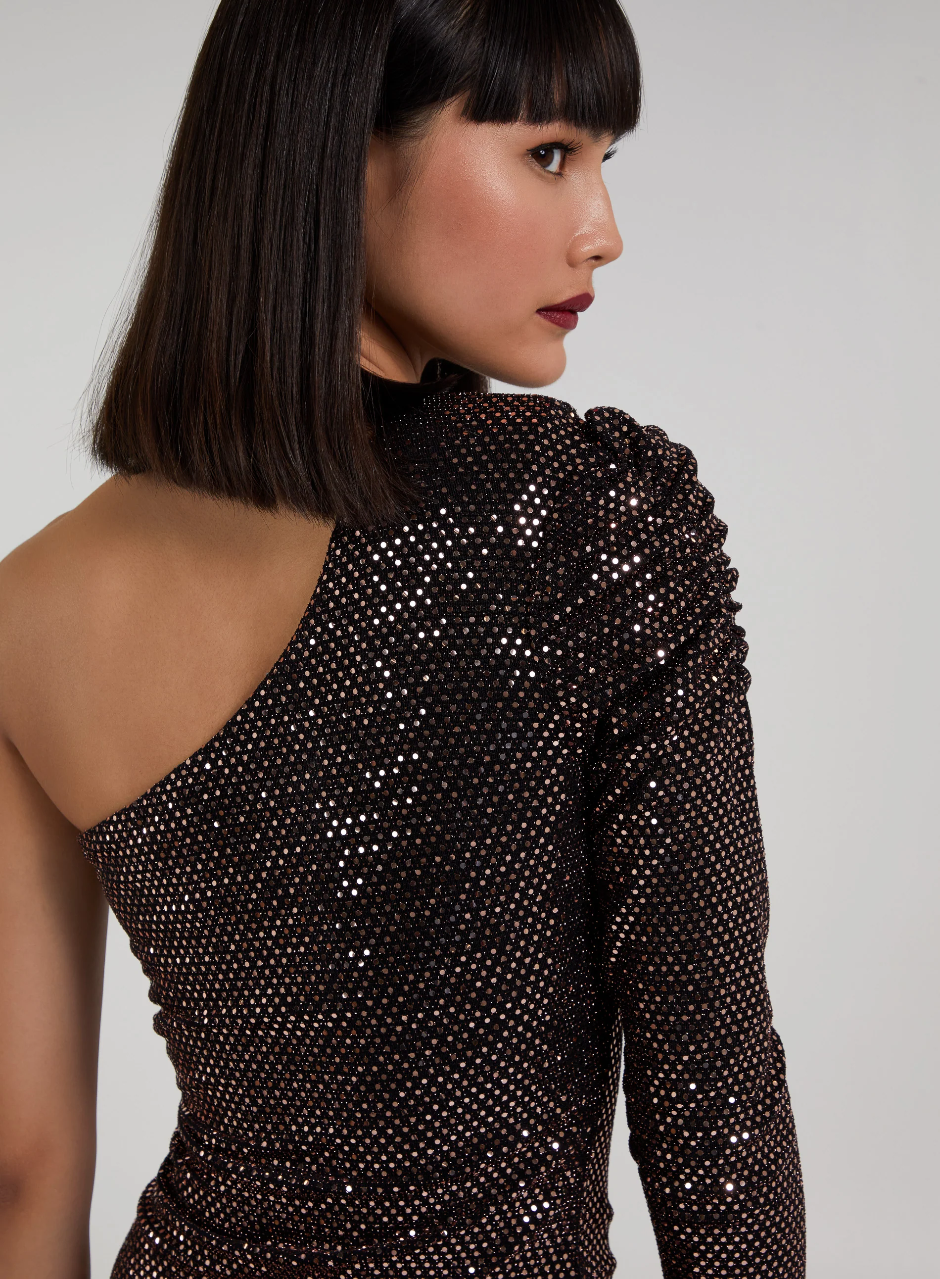 One Shoulder Ruched Sleeve Sparkle Dress - Image 4