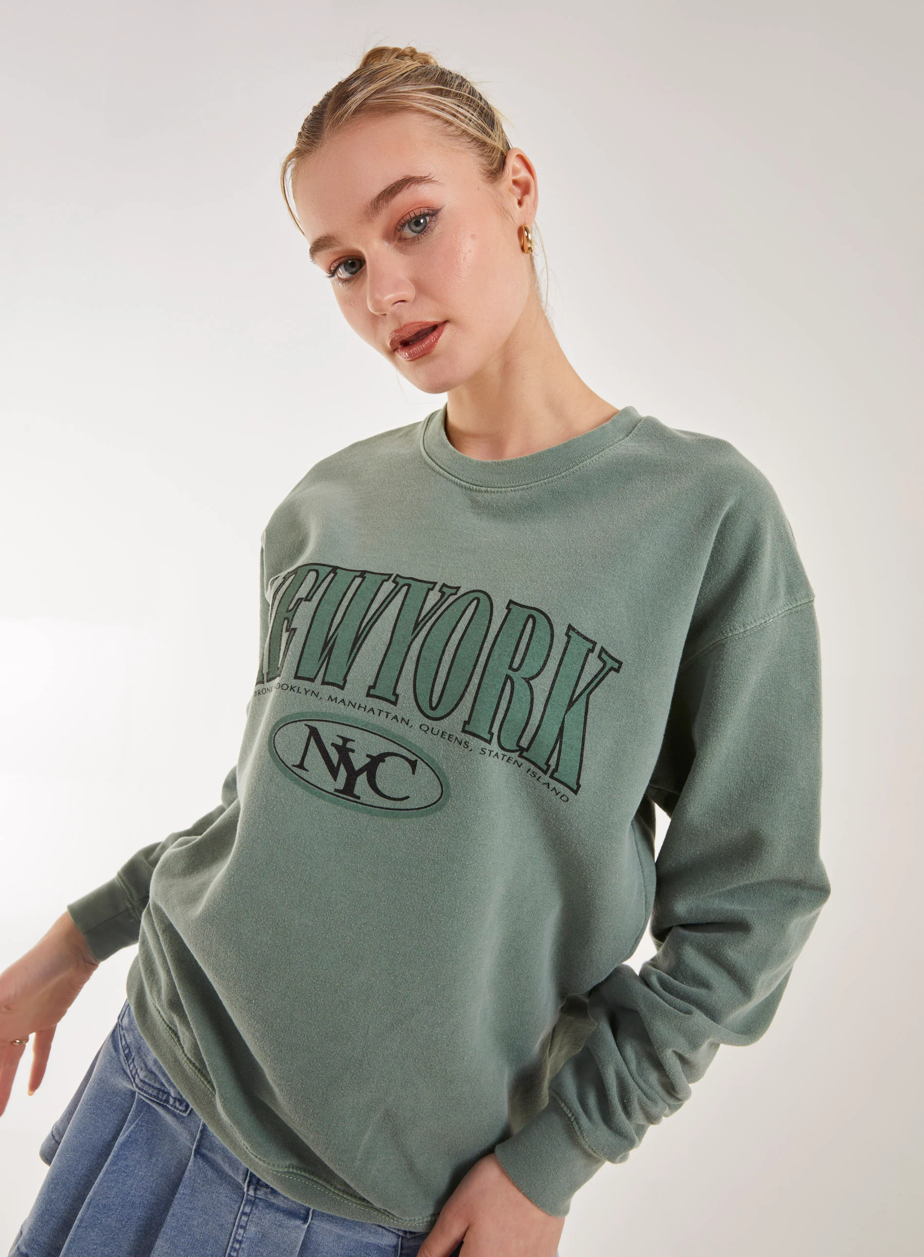 Washed New York Sweatshirt - Image 3
