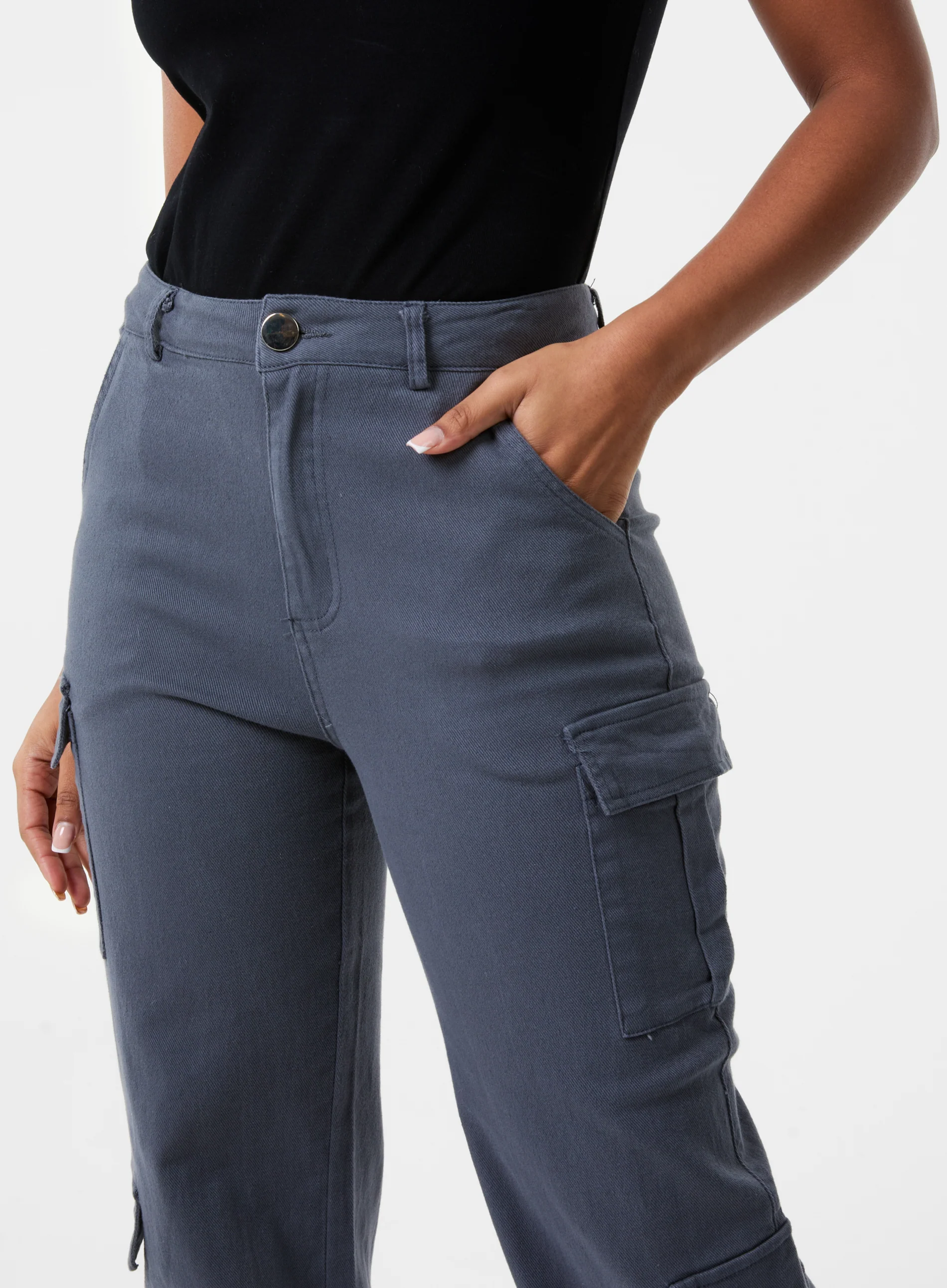 Straight Leg Multi Pockets Cargo Trousers - Image 4