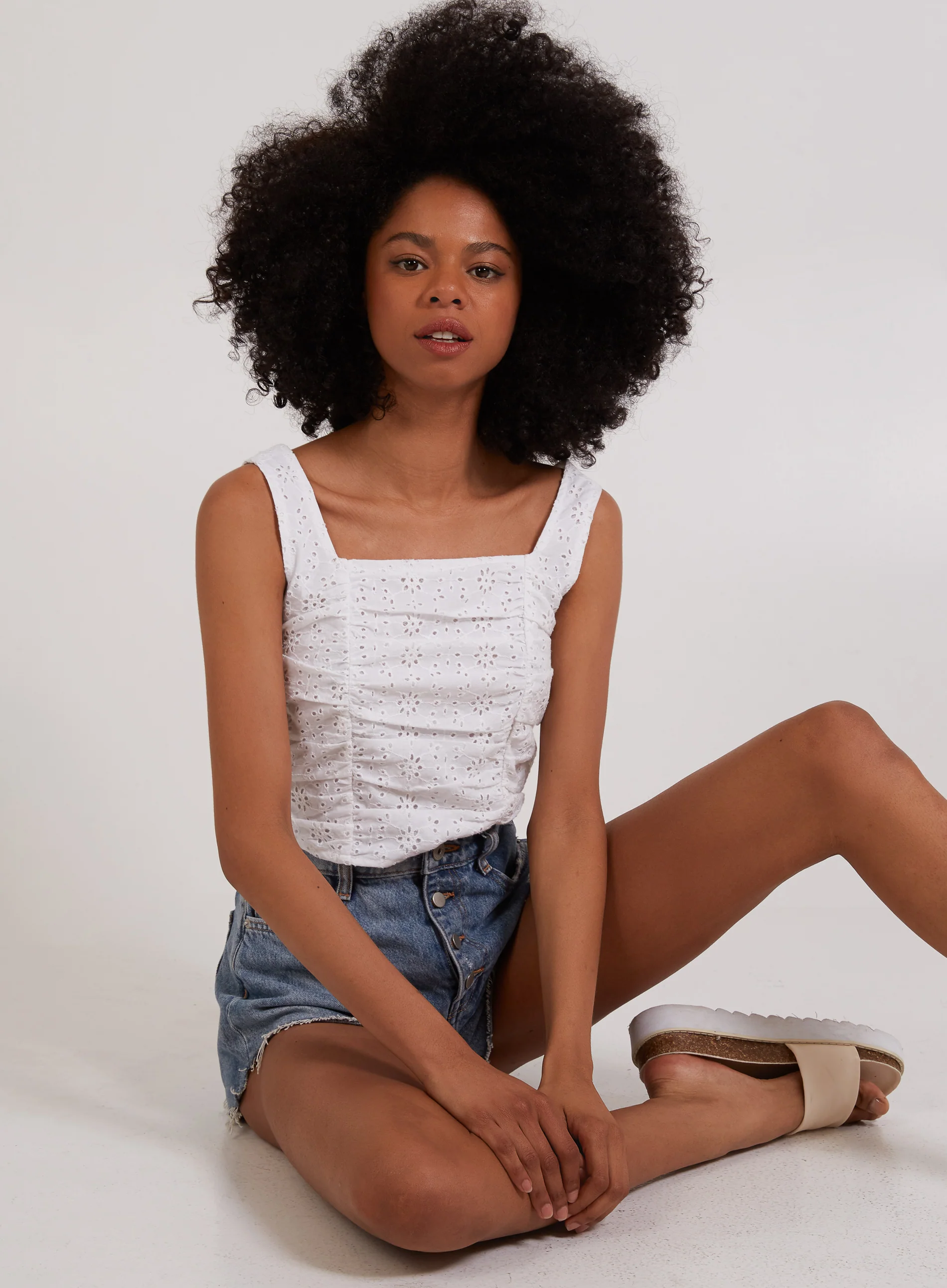 Square Neck Ruched Broderie Top - Image 4