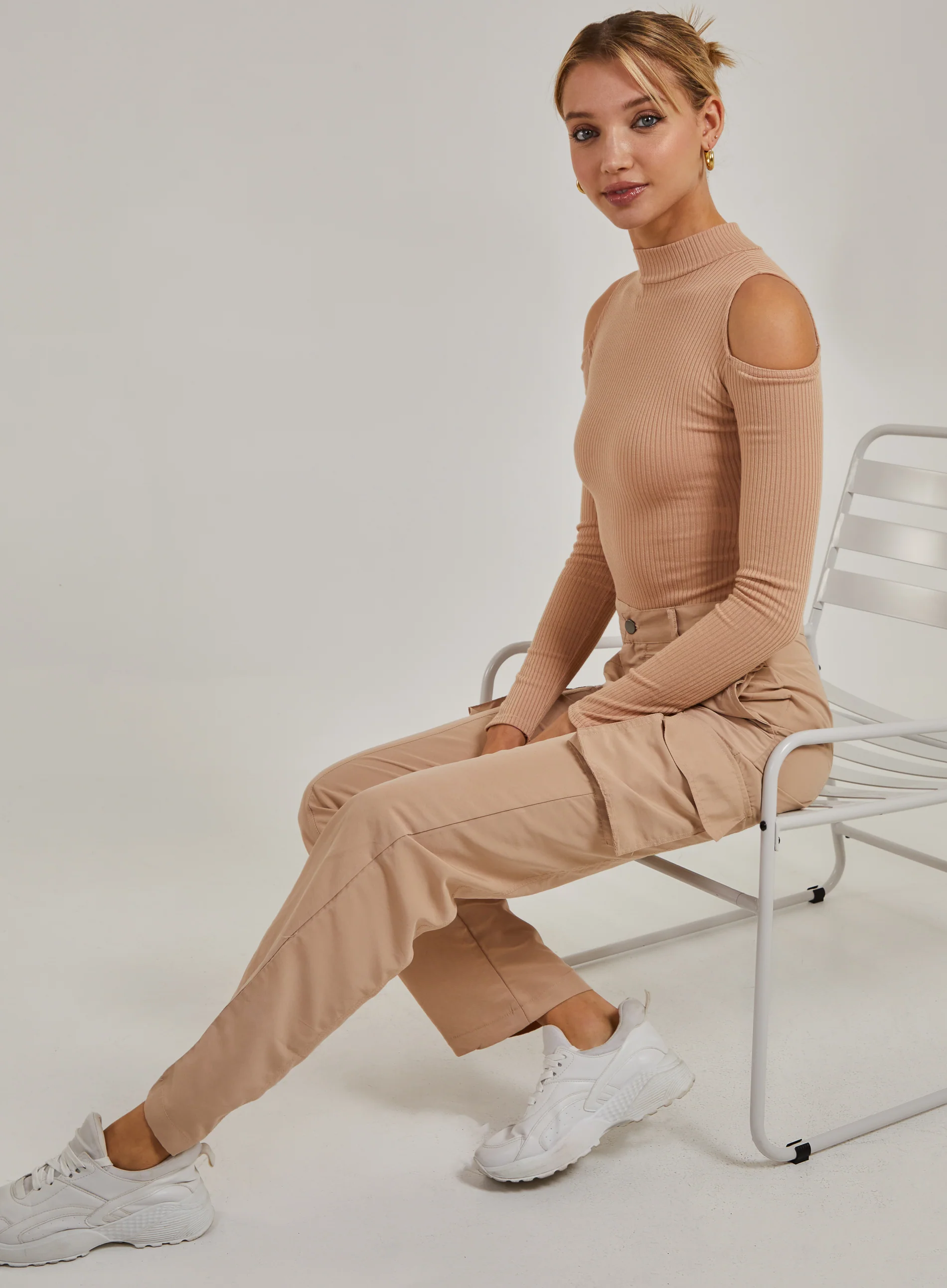 Cargo Trousers With Seam Detail - Image 4